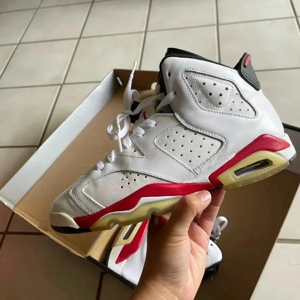 Air Jordan Retro 6 2010 EUC